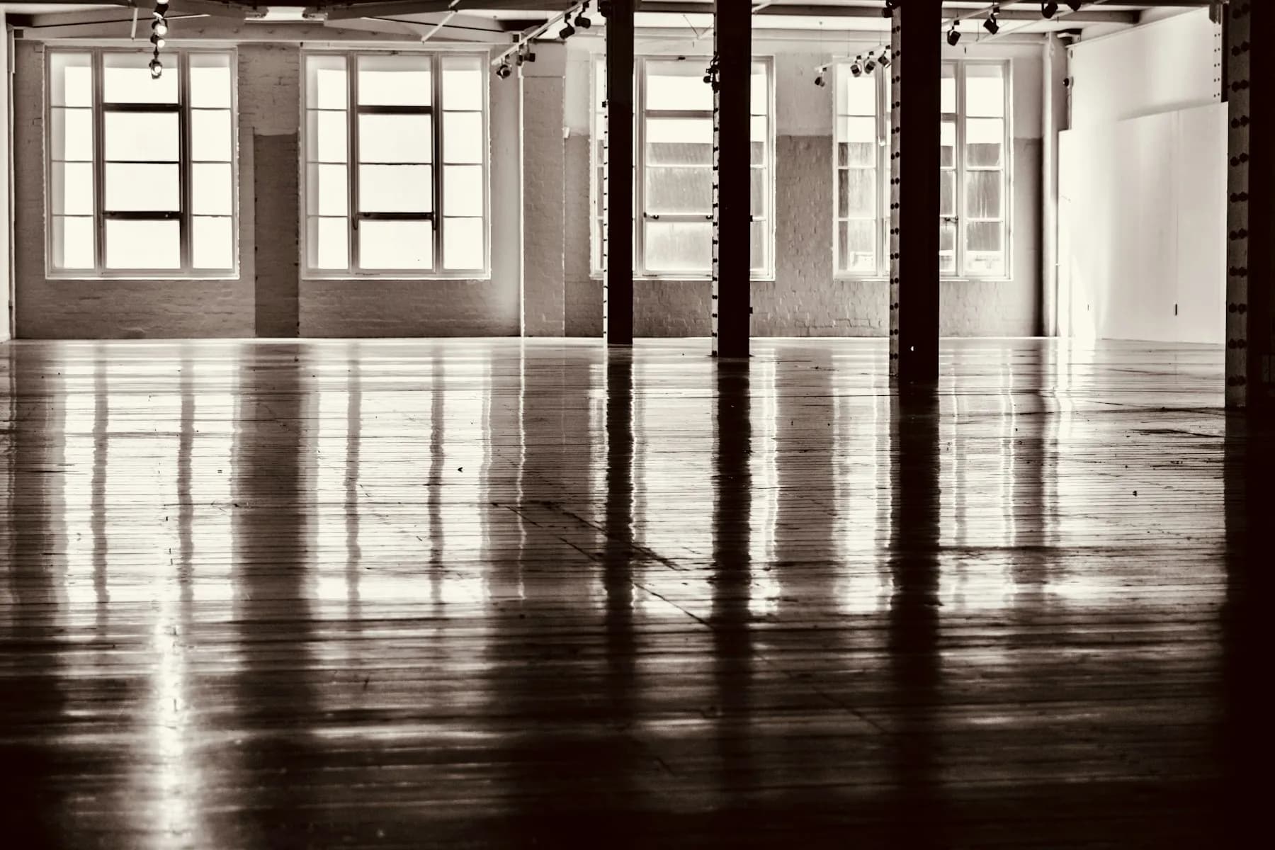Indoor building