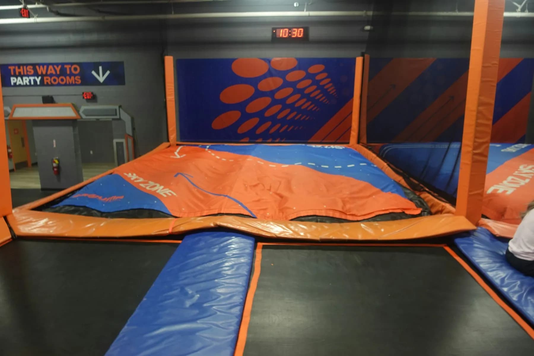 Trampoline