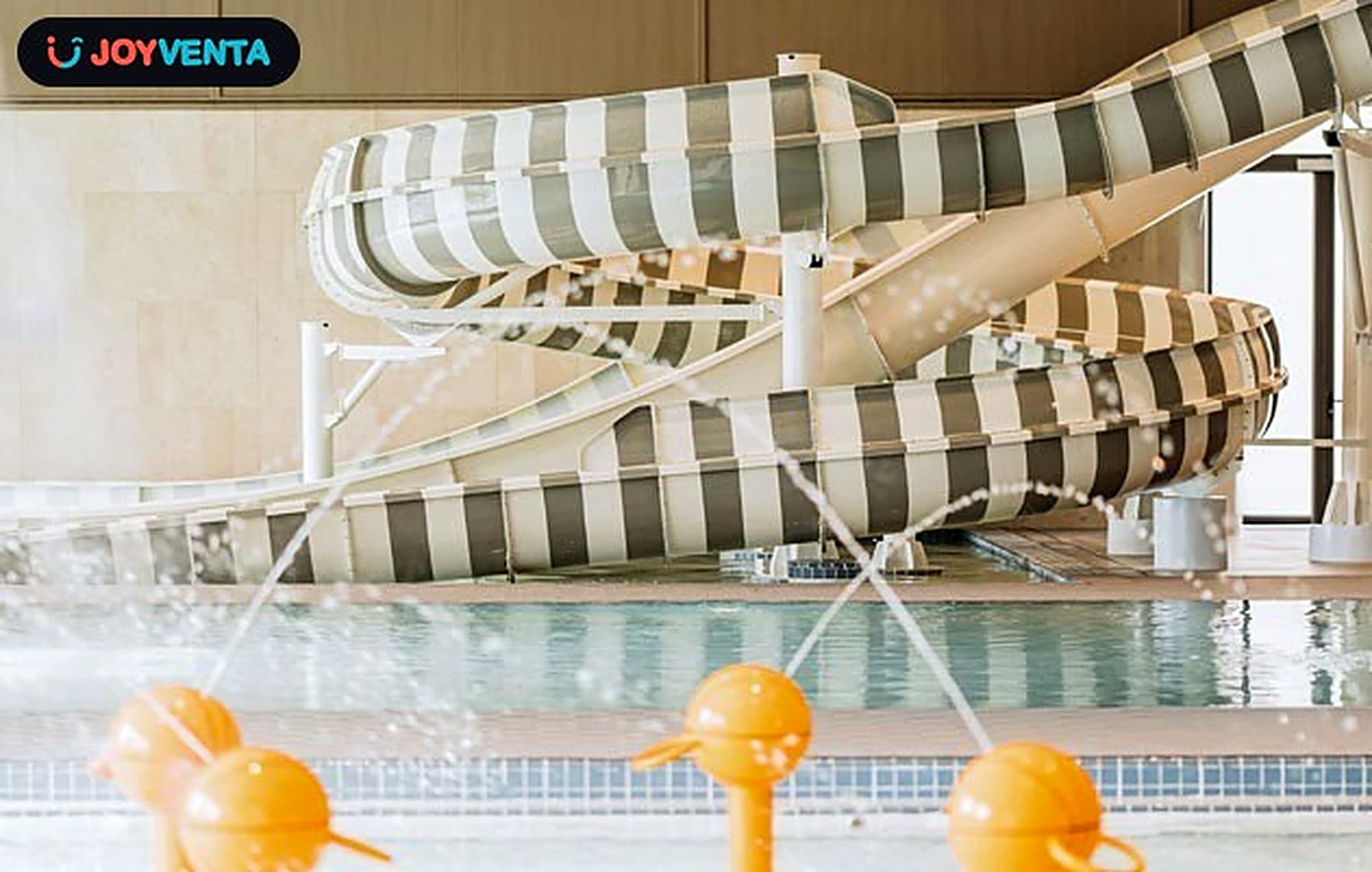 Hotel Indoor Pool Park