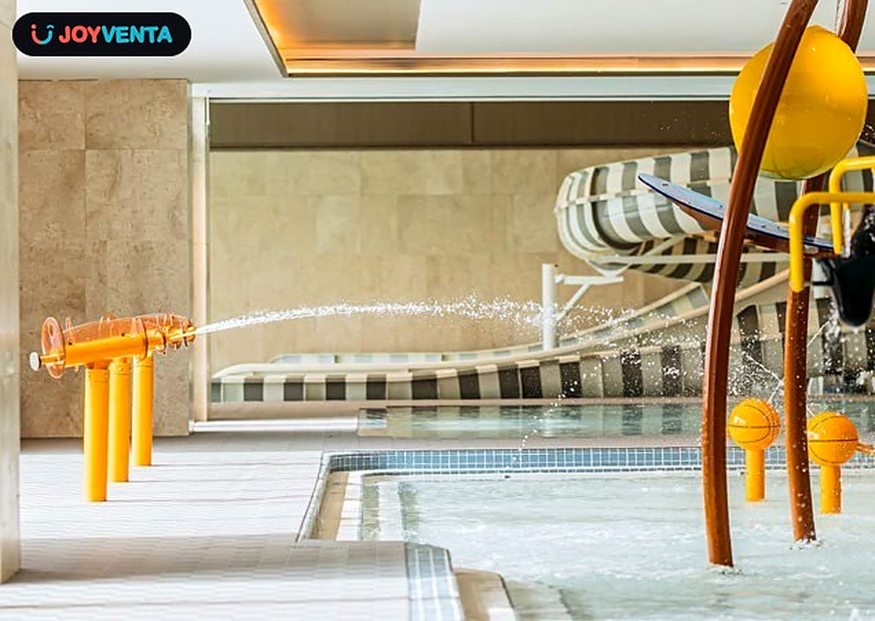 Hotel Indoor Pool Park