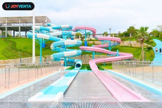 حديقة مائية إقليمية كبيرة